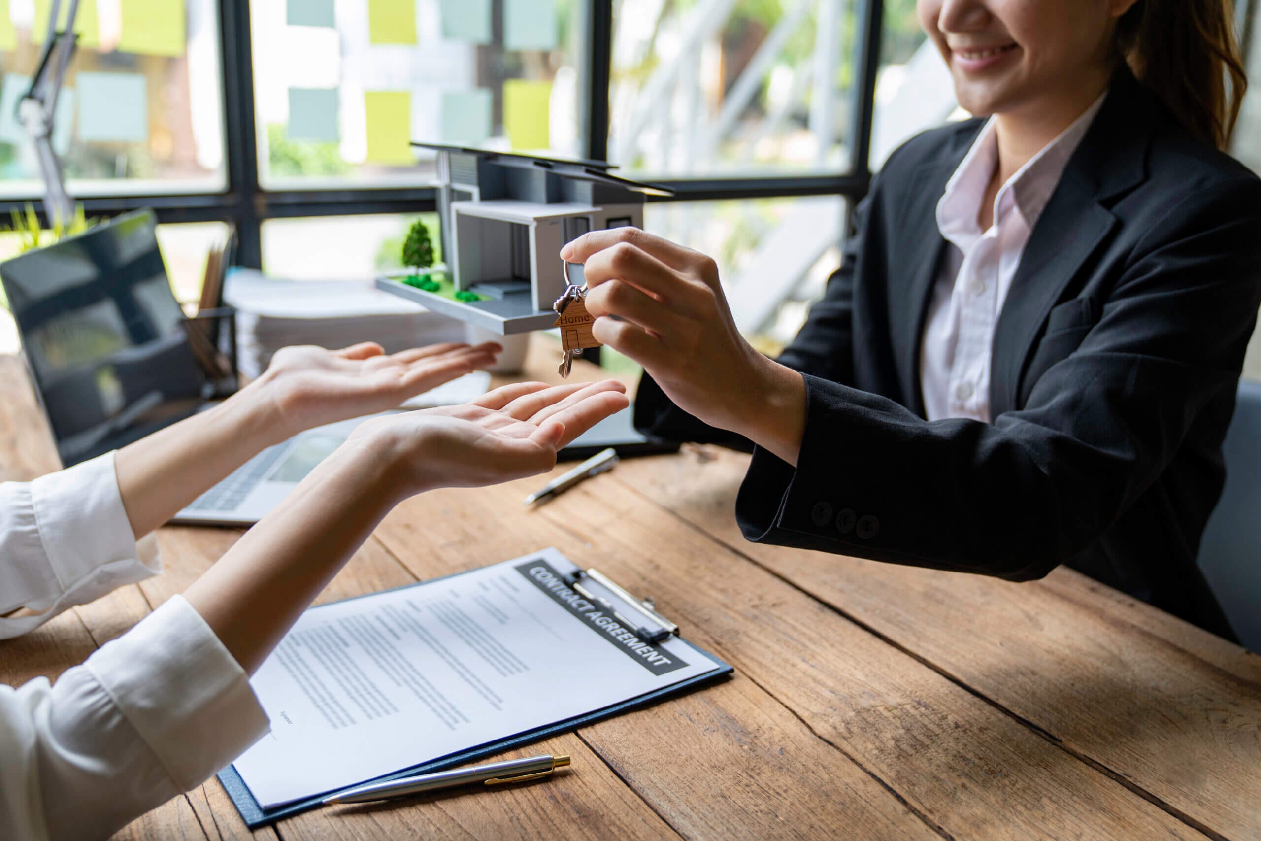 Lender following trends in the mortgage industry giving keys to buyer