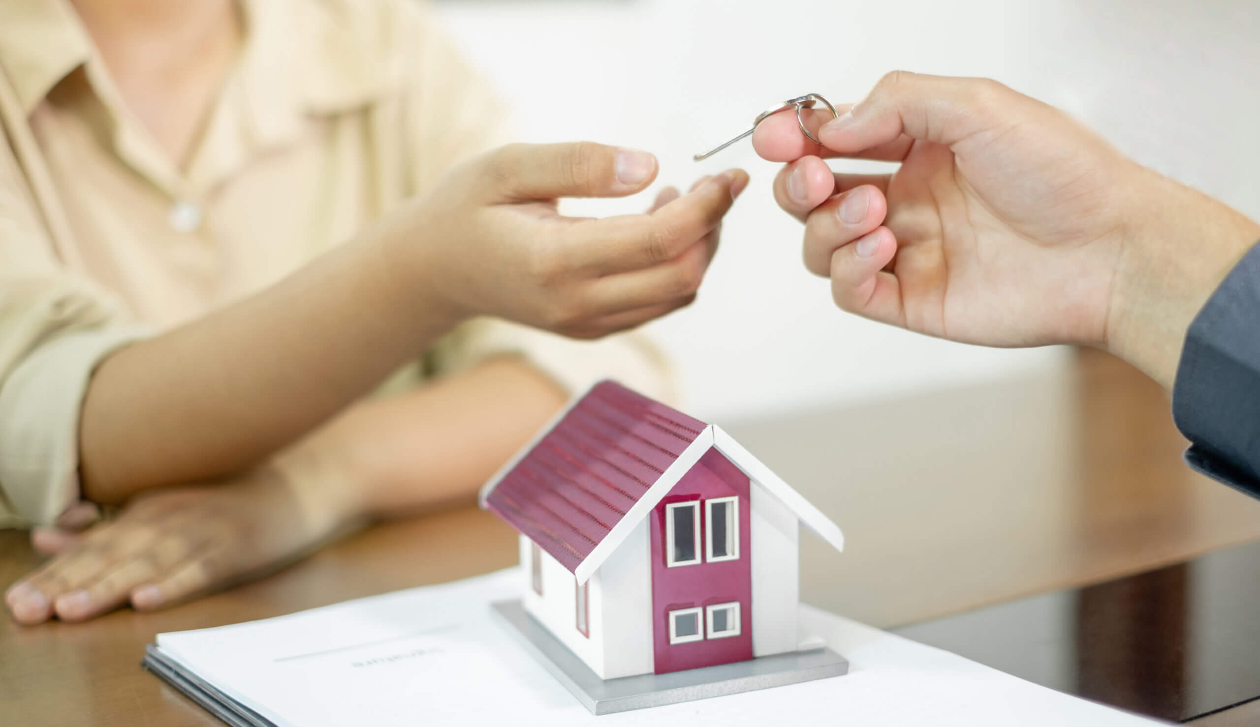 Lenders giving keys to new house to buyers